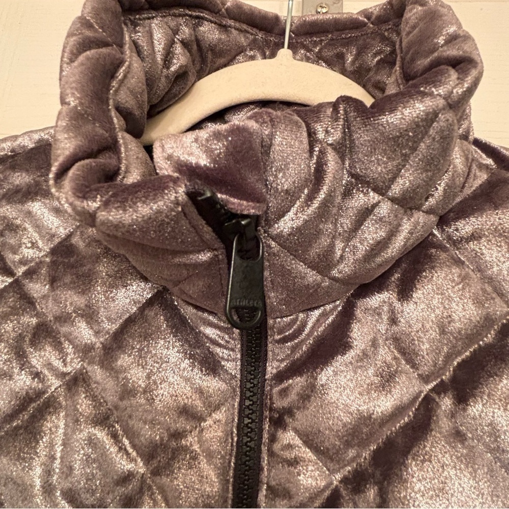 Athleta Whisper Metallic Velvet‎ Vest in Coffee House XS - Picture 8 of 15